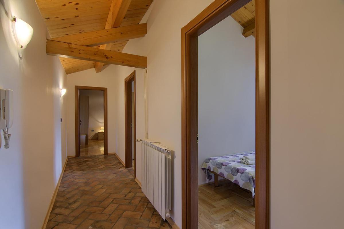 Holiday Home Kukurin Bale Exterior photo