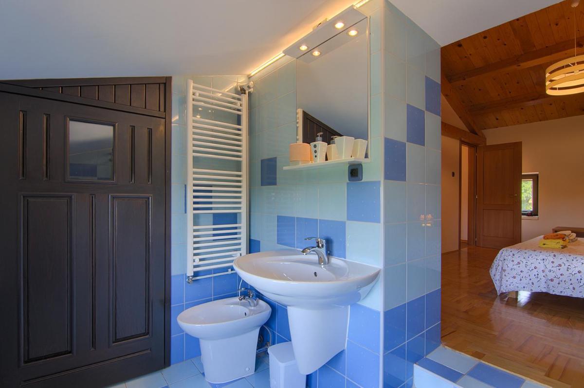 Holiday Home Kukurin Bale Exterior photo